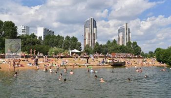 Вода в Москве реке прогрелась до 25 градусов